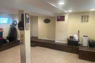 158-09 102 St, Howard Beach, NY 11414 - Photo 12