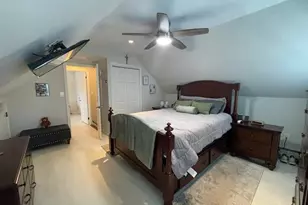 62 Old Farm Rd, Levittown, NY 11756 - Photo 16