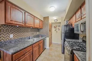 257 Storm Dr, Holtsville, NY 11742 - Photo 12