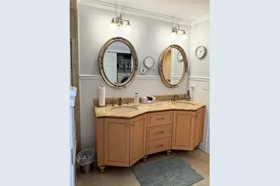 1543 William Street, Merrick, NY 11566 - Photo 26