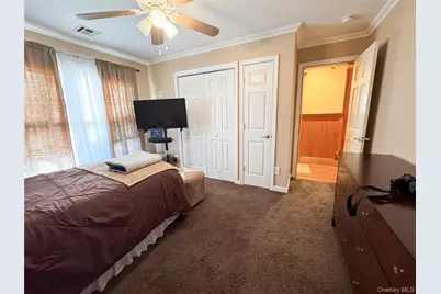 1543 William Street, Merrick, NY 11566 - Photo 18