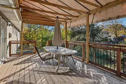 1 W Burda Place, New City, NY 10956 - Photo 22