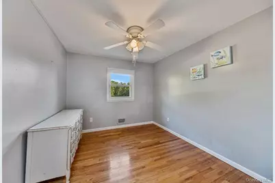 1 W Burda Place, New City, NY 10956 - Photo 16