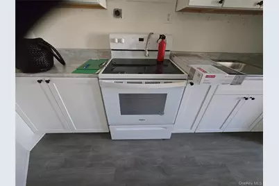 67 Radford Street #2E, Yonkers, NY 10705 - Photo 8