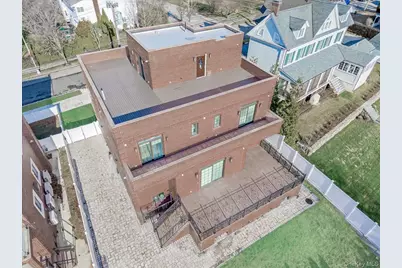 233-12 Bay Street, Douglaston, NY 11363 - Photo 42