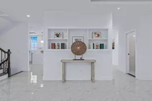 233-12 Bay St, Douglaston, NY 11363 - Photo 4