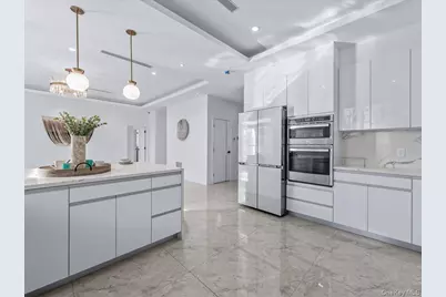 233-12 Bay Street, Douglaston, NY 11363 - Photo 10