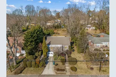 5 Hillside Avenue, Roslyn, NY 11576 - Photo 28