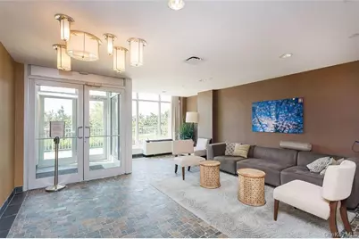 40-28 College Point Blvd #1605, Flushing, NY 11354 - Photo 4