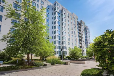 40-28 College Point Blvd #1605, Flushing, NY 11354 - Photo 8