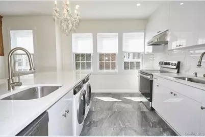 307 National Boulevard #2nd Floor, Long Beach, NY 11561 - Photo 8