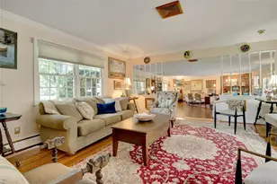 24 Rolling Hill Rd, Old Westbury, NY 11568 - Photo 16