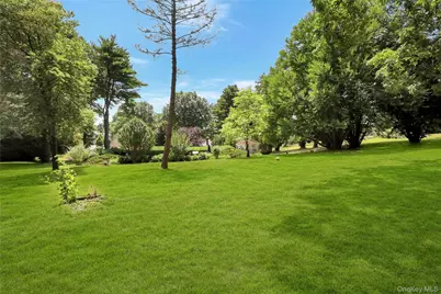 24 Rolling Hill Road, Old Westbury, NY 11568 - Photo 40