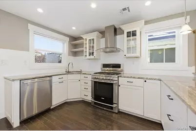 261 W Hudson Street, Long Beach, NY 11561 - Photo 10