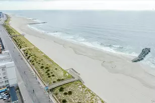 261 W Hudson St, Long Beach, NY 11561 - Photo 36