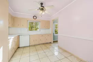 15 Wayne Way, White Plains, NY 10607 - Photo 8