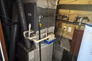 881 Union St, Bohemia, NY 11716 - Photo 20