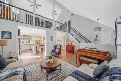 18 Concord Drive, Holtsville, NY 11742 - Photo 12