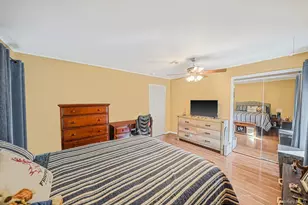 18 Concord Dr, Holtsville, NY 11742 - Photo 26