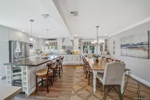 18 Concord Dr, Holtsville, NY 11742 - Photo 14