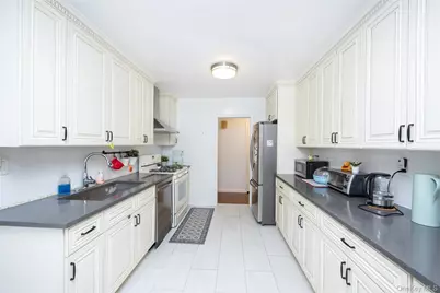 14 Cedar Street, Greenvale, NY 11548 - Photo 10