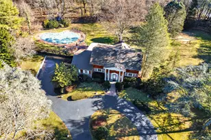 300 Circle Rd, Muttontown, NY 11791 - Photo 38