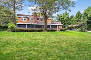 300 Circle Rd, Muttontown, NY 11791 - Photo 30