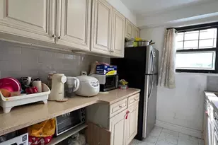 69-15 136th St, Kew Gardens, NY 11367 - Photo 8