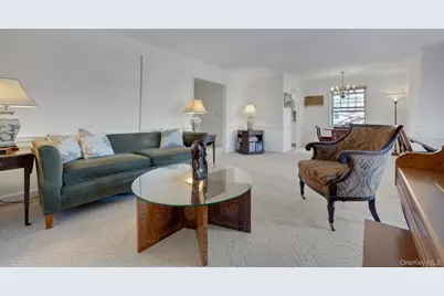 7 Chateaux Circle #7H, Scarsdale, NY 10583 - Photo 6