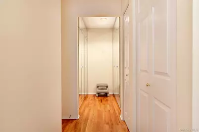 32 Westwood Close, Irvington, NY 10533 - Photo 10