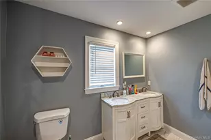 30 Fairway Ave, Riverhead, NY 11901 - Photo 10