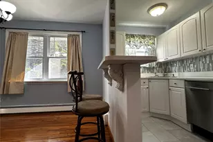 150 Fair Harbor Dr, Patchogue, NY 11772 - Photo 8