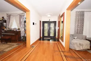 1-10 82nd Ave, Kew Gardens, NY 11415 - Photo 4