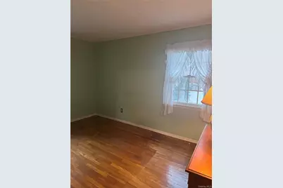 91 8th Ave, Kings Park, NY 11754 - Photo 18
