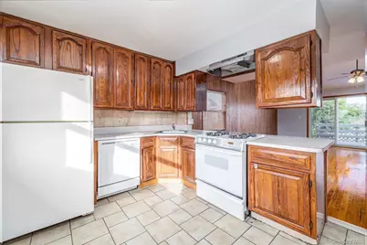 69 E 1st Street, Freeport, NY 11520 - Photo 10