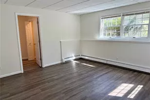 25 Valley Rd, Thornwood, NY 10594 - Photo 8