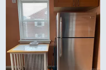 247-10 76th Avenue #2nd fl, Bellerose, NY 11426 - Photo 8