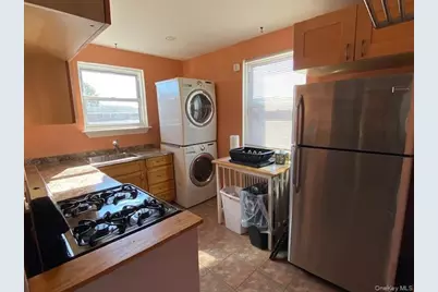 247-10 76th Avenue #2nd fl, Bellerose, NY 11426 - Photo 4