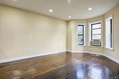 346 Montauk Avenue #1st Floor, Brooklyn, NY 11208 - Photo 10