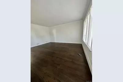 1618 Paula Court, North Bellmore, NY 11710 - Photo 8