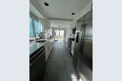 1618 Paula Court, North Bellmore, NY 11710 - Photo 2