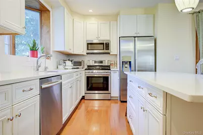 3520 159th Street, Flushing, NY 11358 - Photo 8