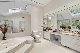 258 Half Hollow Rd, Dix Hills, NY 11746 - Photo 18