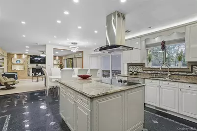 258 Half Hollow Road, Dix Hills, NY 11746 - Photo 32