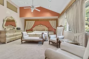 258 Half Hollow Rd, Dix Hills, NY 11746 - Photo 16