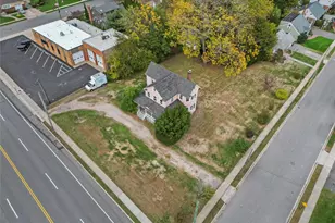 135 Merritts Rd, Farmingdale, NY 11735 - Photo 10