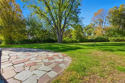 39 Cox Avenue, Armonk, NY 10504 - Photo 4