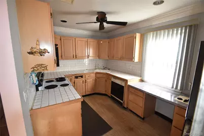 44 Harbor Road N, Amityville, NY 11701 - Photo 4