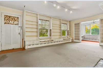 24 Muir Place, New Rochelle, NY 10801 - Photo 2