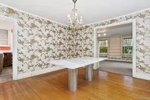 24 Muir Pl, New Rochelle, NY 10801 - Photo 10